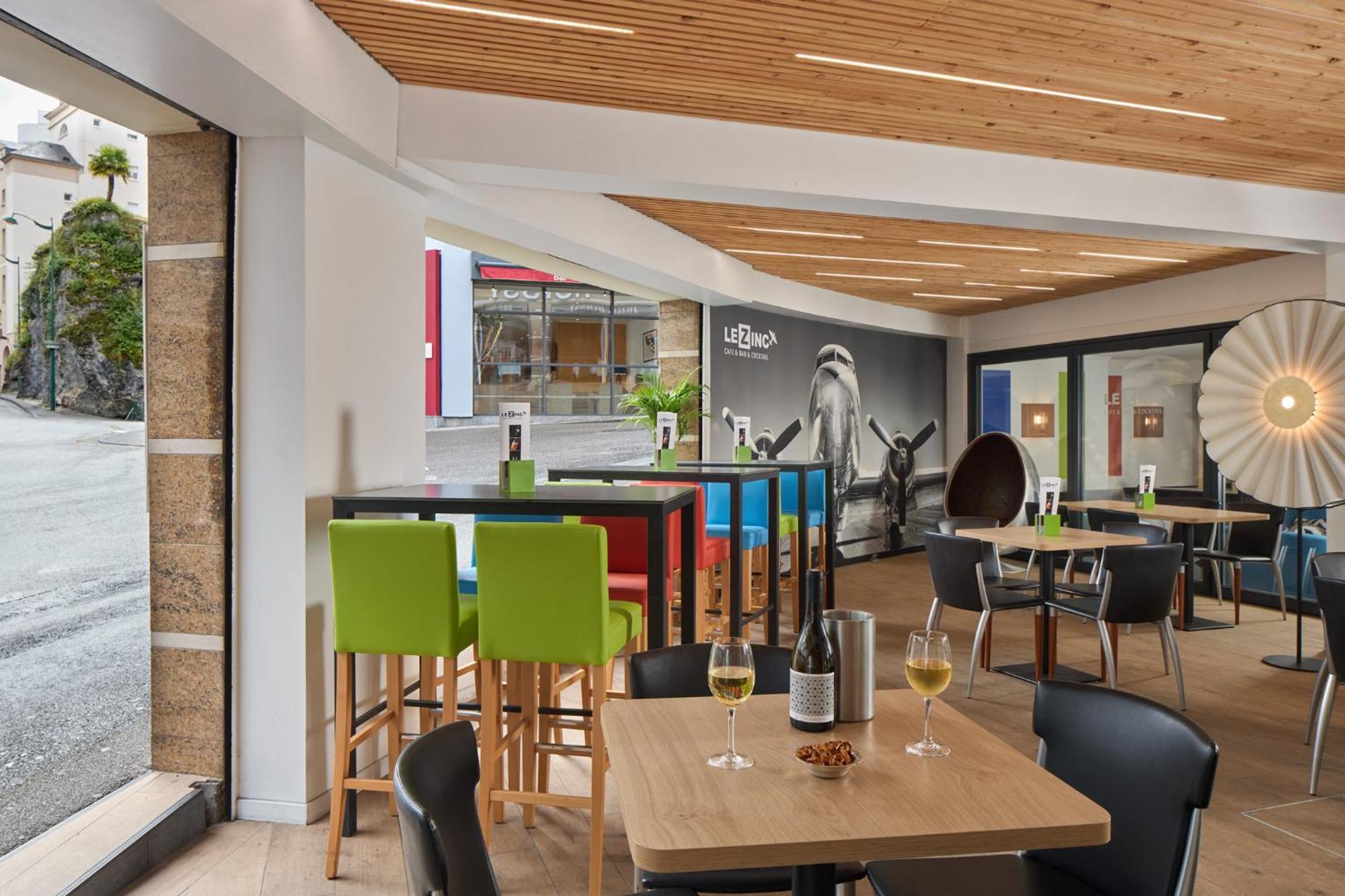 Hotel Roissy 4*
