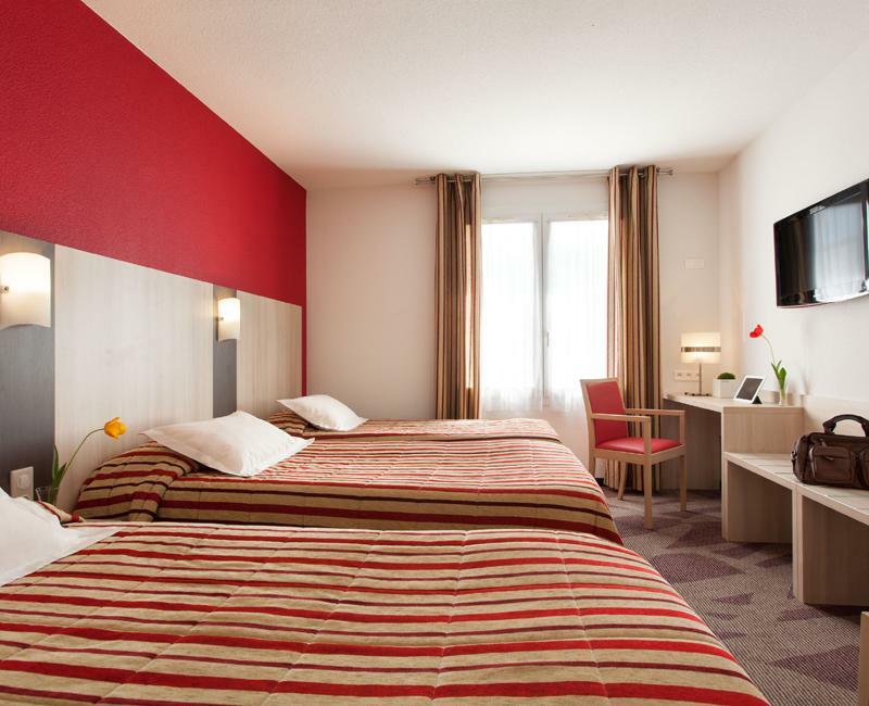 Roissy Hotel 4*